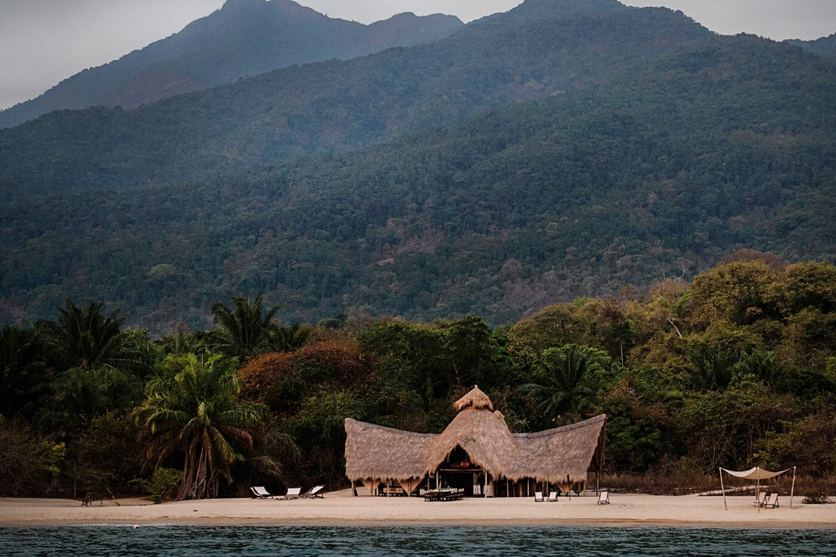 mahale national park